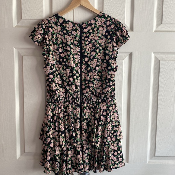 •Alice + Olivia Mariska Floral Romper - Picture 5 of 8